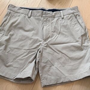 Vineyard Vines Light Tan Flat Front Shorts